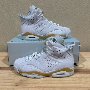 Jordan 6 Retro Women's Size 7 Grey Gold iced Suede Shoes DQ4914 074